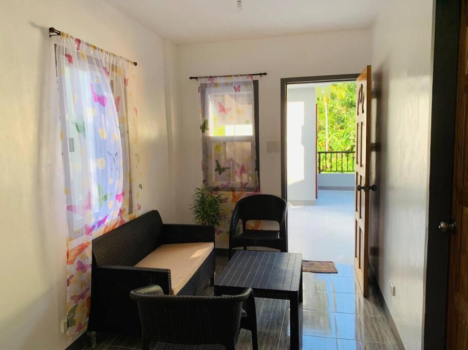 Romblon Transient House Leilighet Eksteriør bilde